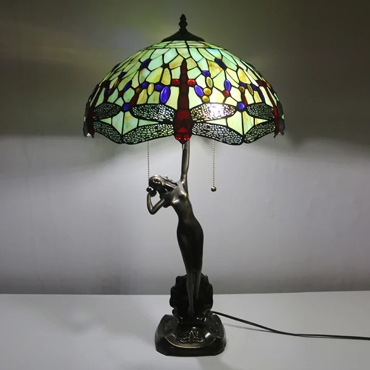 Abajur Tiffany Banqueiro 16" | base de cobre | Zélia Solar