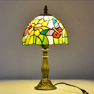 Abajur Tiffany Borboleta 8" | Pérola Monet