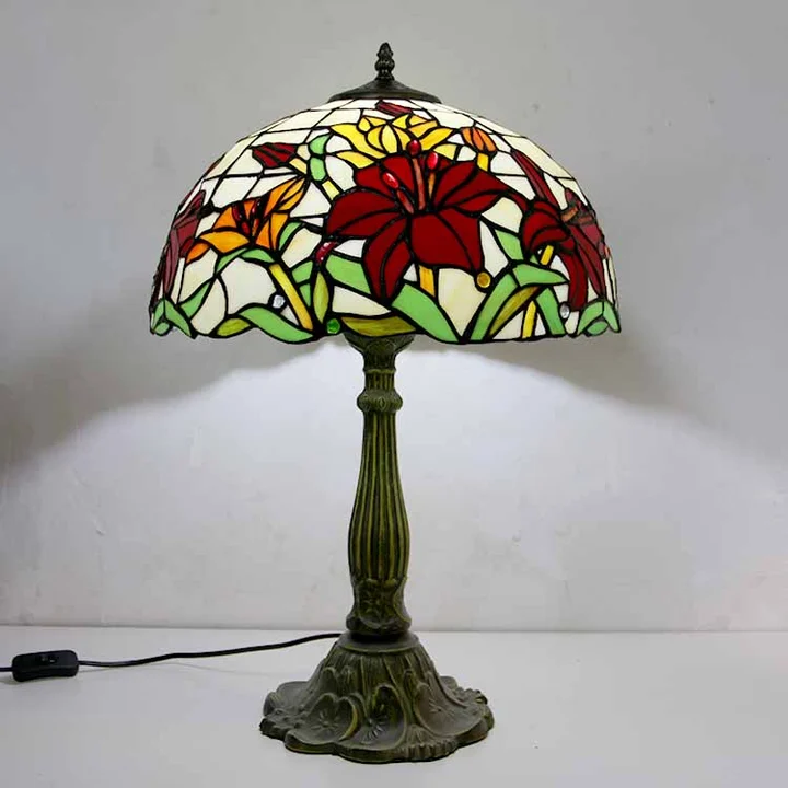 Abajur Tiffany Vitral 16" | base de zamac | Âmbar Harmonia