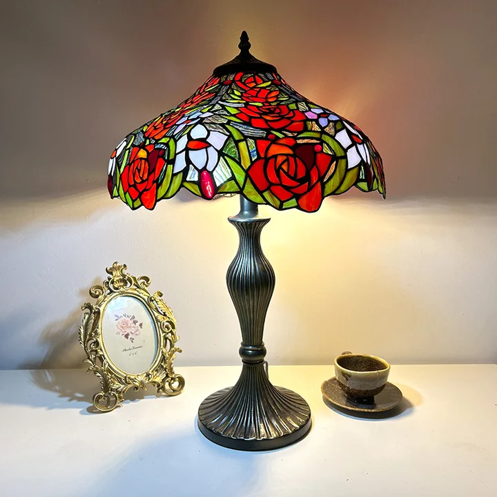 Abajur Tiffany Joias 16"