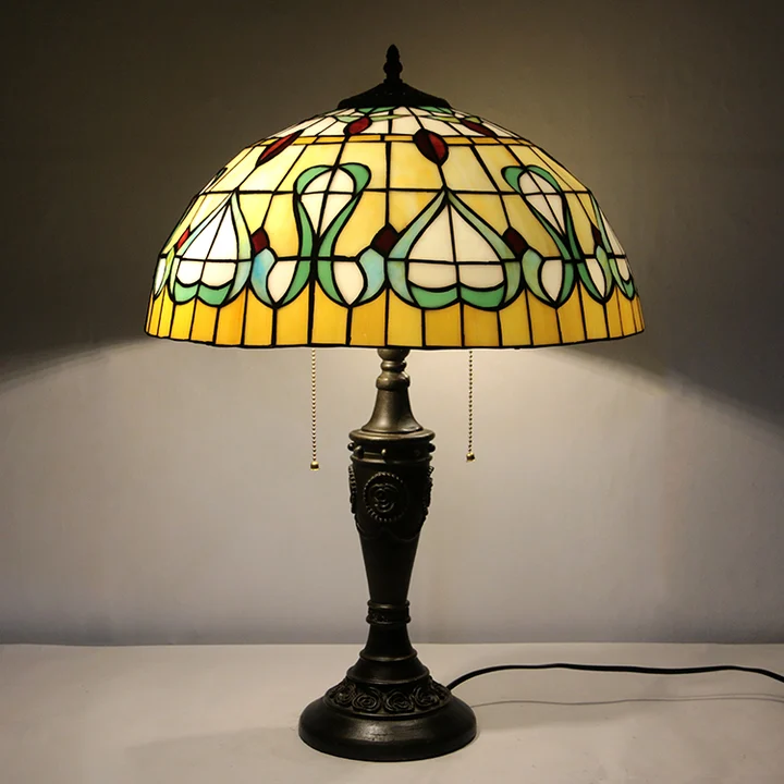 Abajur Tiffany Vitral 20" | Verona Clássica