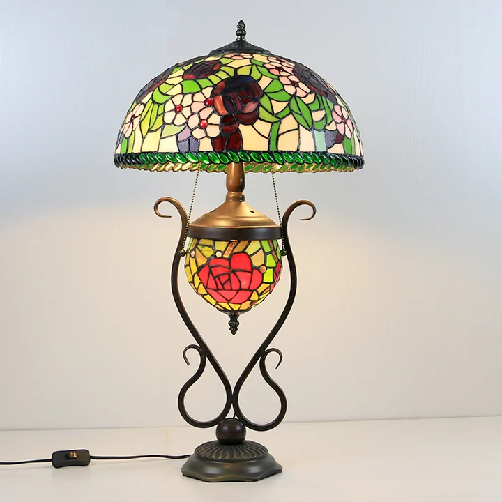 Abajur Tiffany Rosas | base iluminada