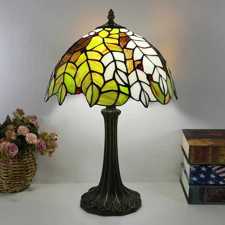 Abajur Tiffany Folhagens 12"