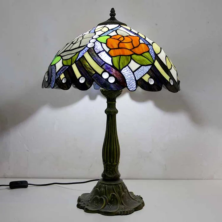 Abajur Tiffany Rosas 16" | base de zamac | Vitória Primavera