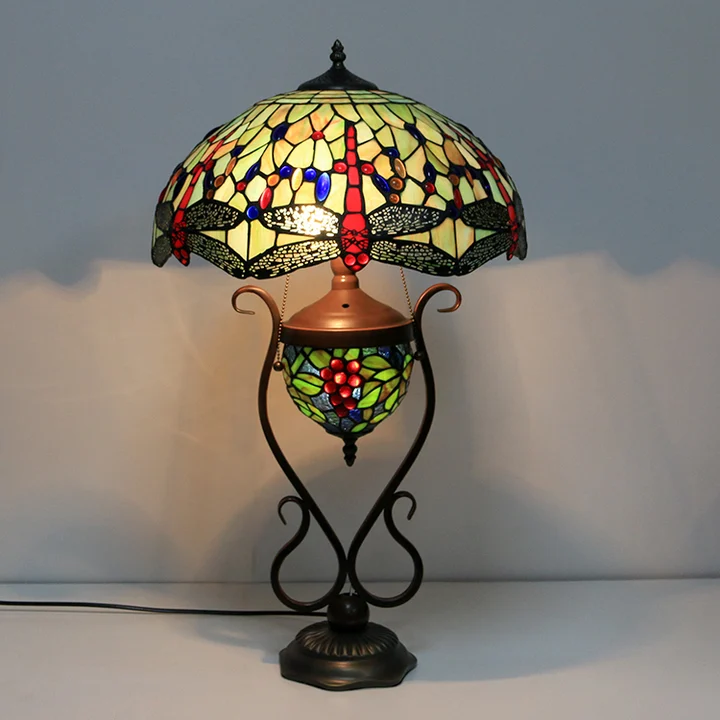 Abajur Tiffany Libélula 16" | base iluminada | Dahlia Clássica