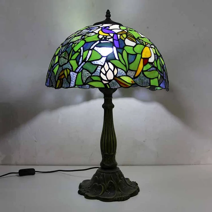 Abajur Tiffany Vitral 16" | base de zamac | Jade Cristal