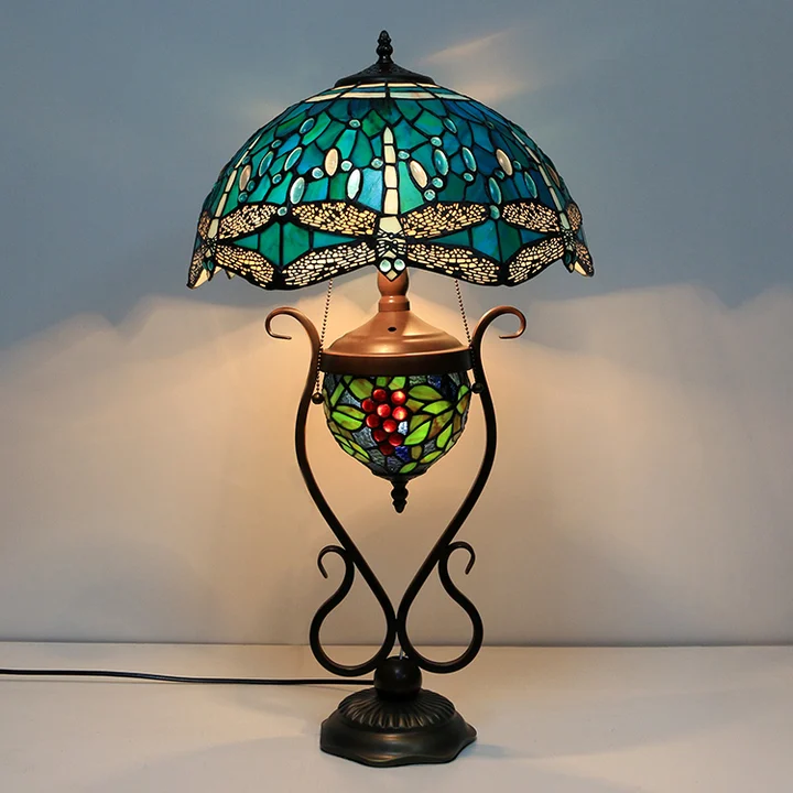 Abajur Tiffany Libélula 16" | base iluminada | Vitória Radiante