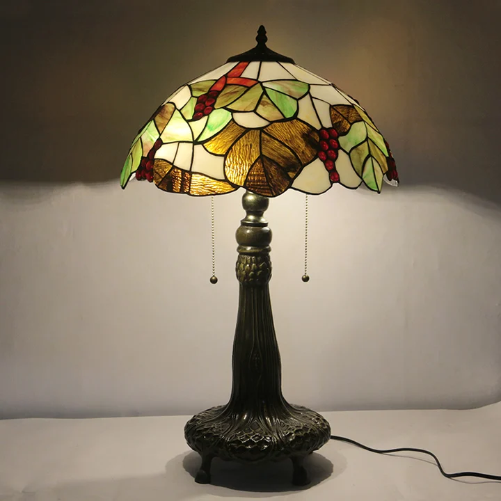 Abajur Tiffany Folhagens 16" | Flora Solar