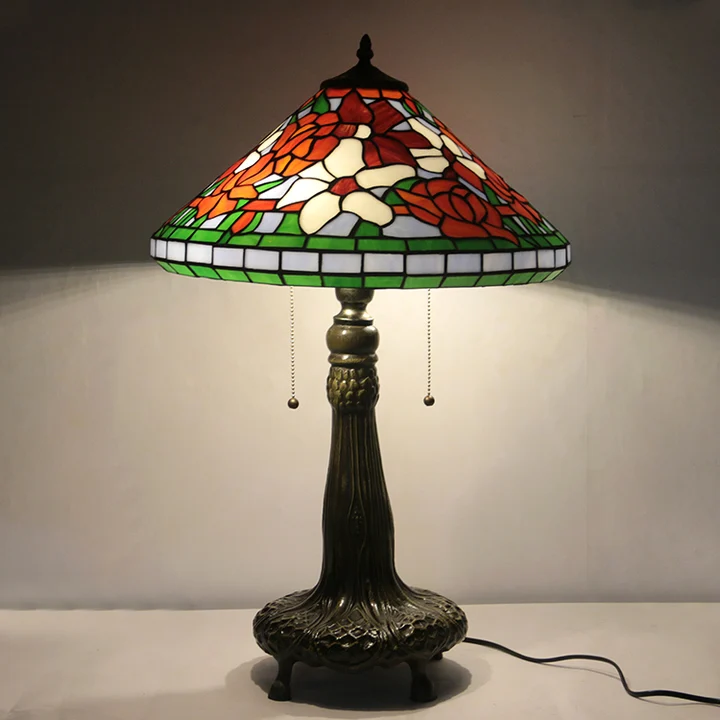 Abajur Tiffany Vitral 16" | Zélia Noturna