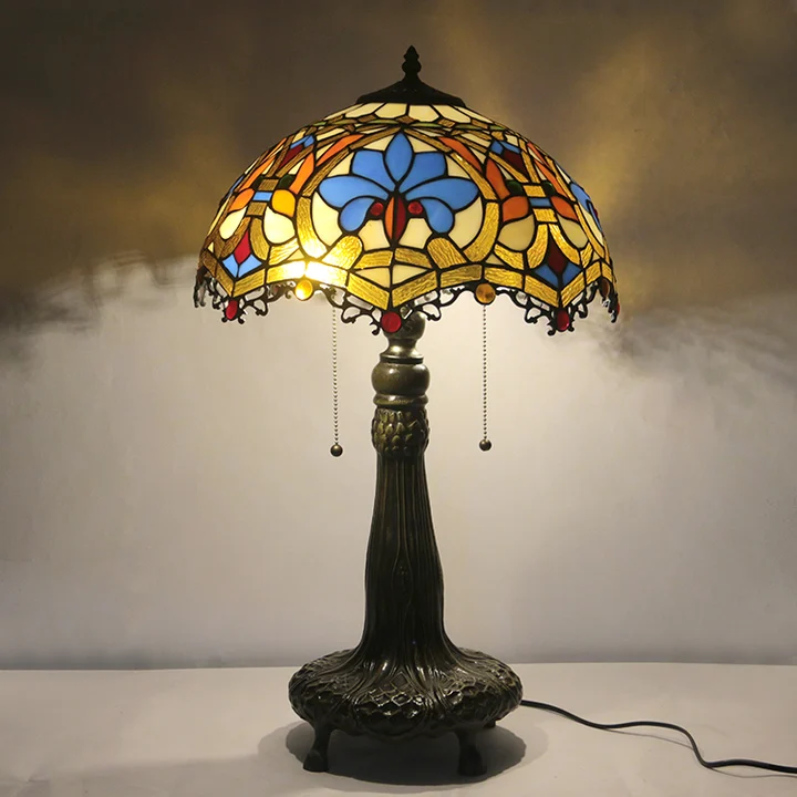 Abajur Tiffany Coração 16" | Gaia Solar