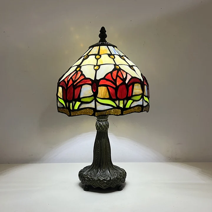 Abajur Tiffany Vitral 8" | Amélie Belle Époque